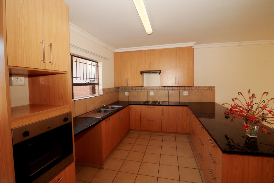 2 Bedroom Property for Sale in Langenhovenpark Free State